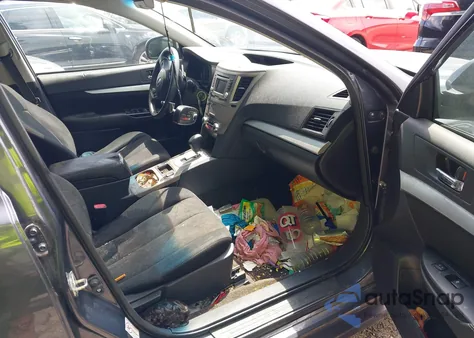 2014 Subaru Legacy 2.5I Premium из США, поврежденный, VIN 4S3BMBD68E3031705